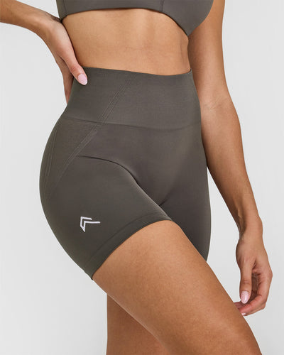 Oner active factory effortless shorts BUNDLE