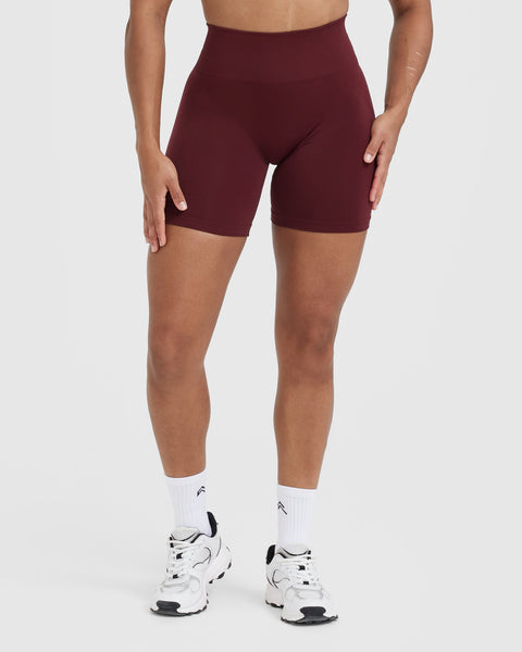 Kamo Fitness Women's Small Maroon Serenity Shorts 4” Cross