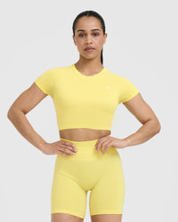 Go To Seamless Fitted Crop Top | Lemon Yellow