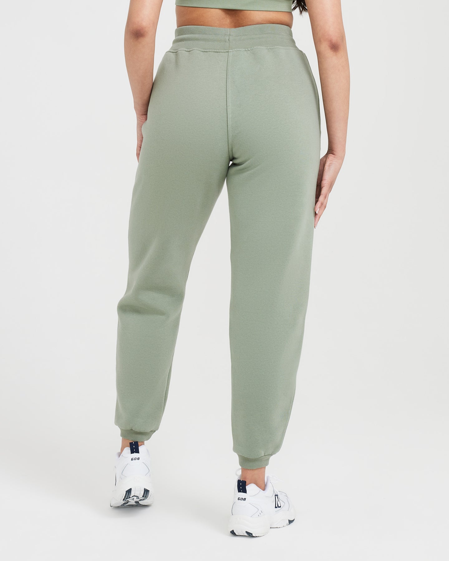 Plt 2025 sage joggers